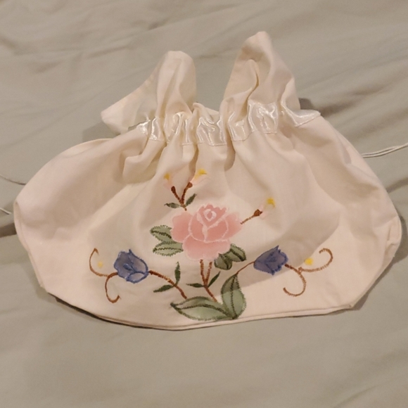 Vintage handmade embroidered pouch - Picture 3 of 5